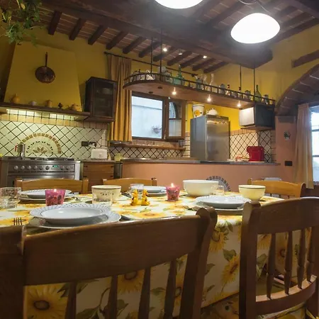Sunflowers Flat * Casale Marittimo